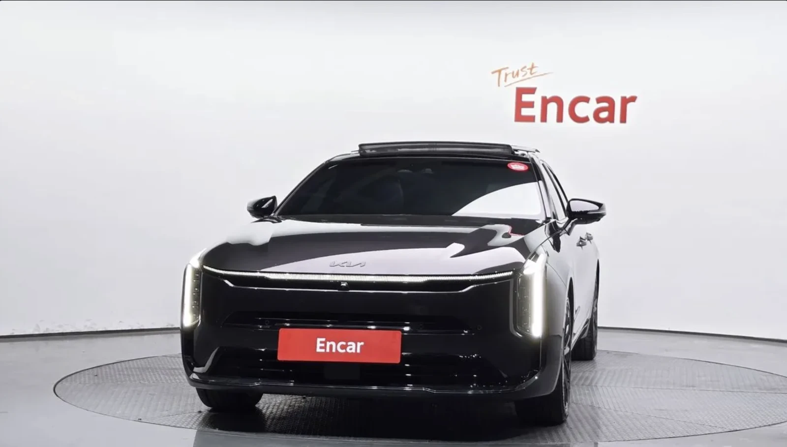 Kia K8 SIGNATURE BLACK / 360 КАМЕРИ / МАСАЖ / ОБДУХ /ПАНО, снимка 3 - Автомобили и джипове - 54753477
