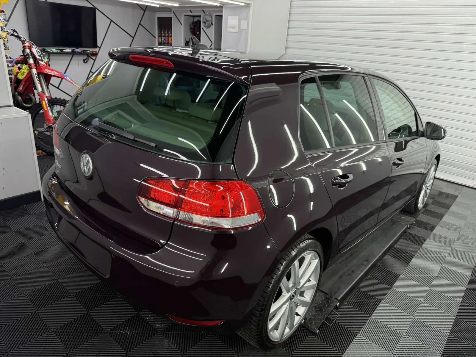 VW Golf TDI, снимка 3 - Автомобили и джипове - 54973452