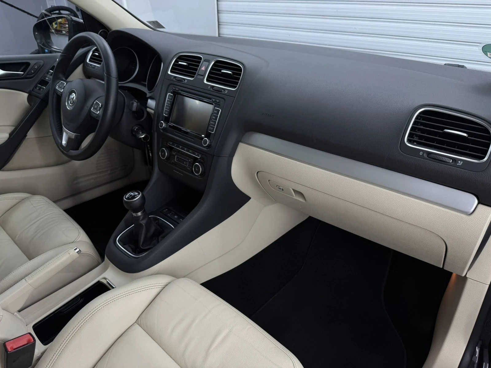 VW Golf TDI, снимка 6 - Автомобили и джипове - 54973452