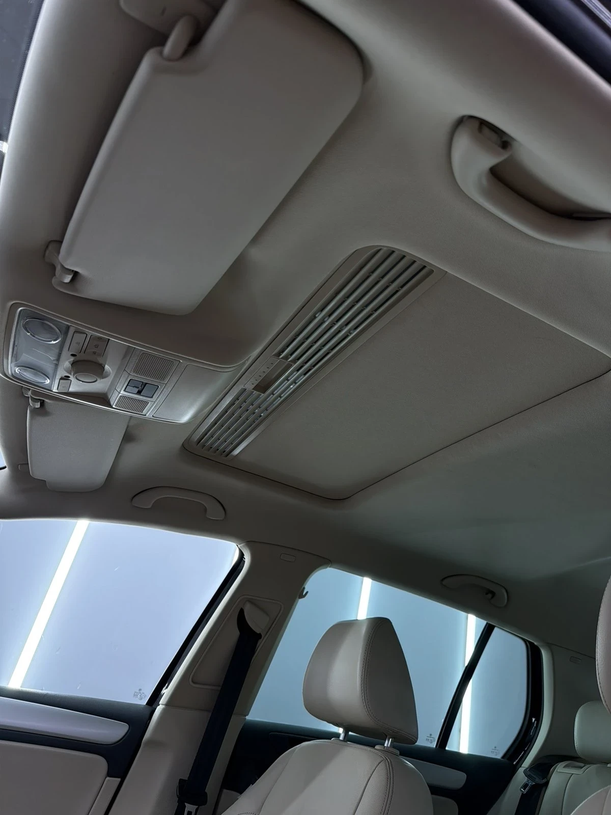 VW Golf TDI, снимка 13 - Автомобили и джипове - 54973452