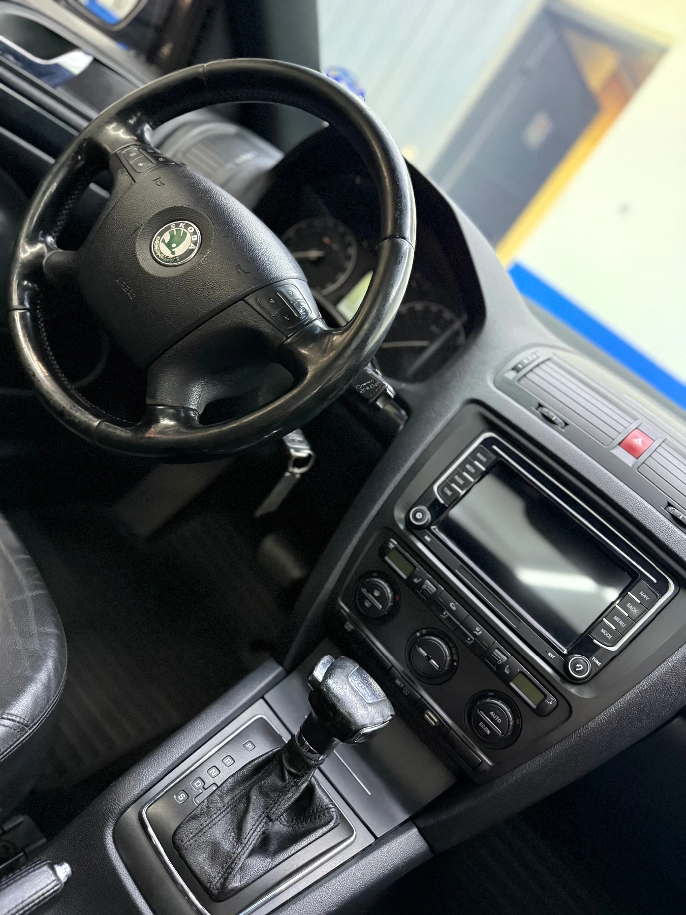 Skoda Octavia L&K, снимка 9 - Автомобили и джипове - 54979194