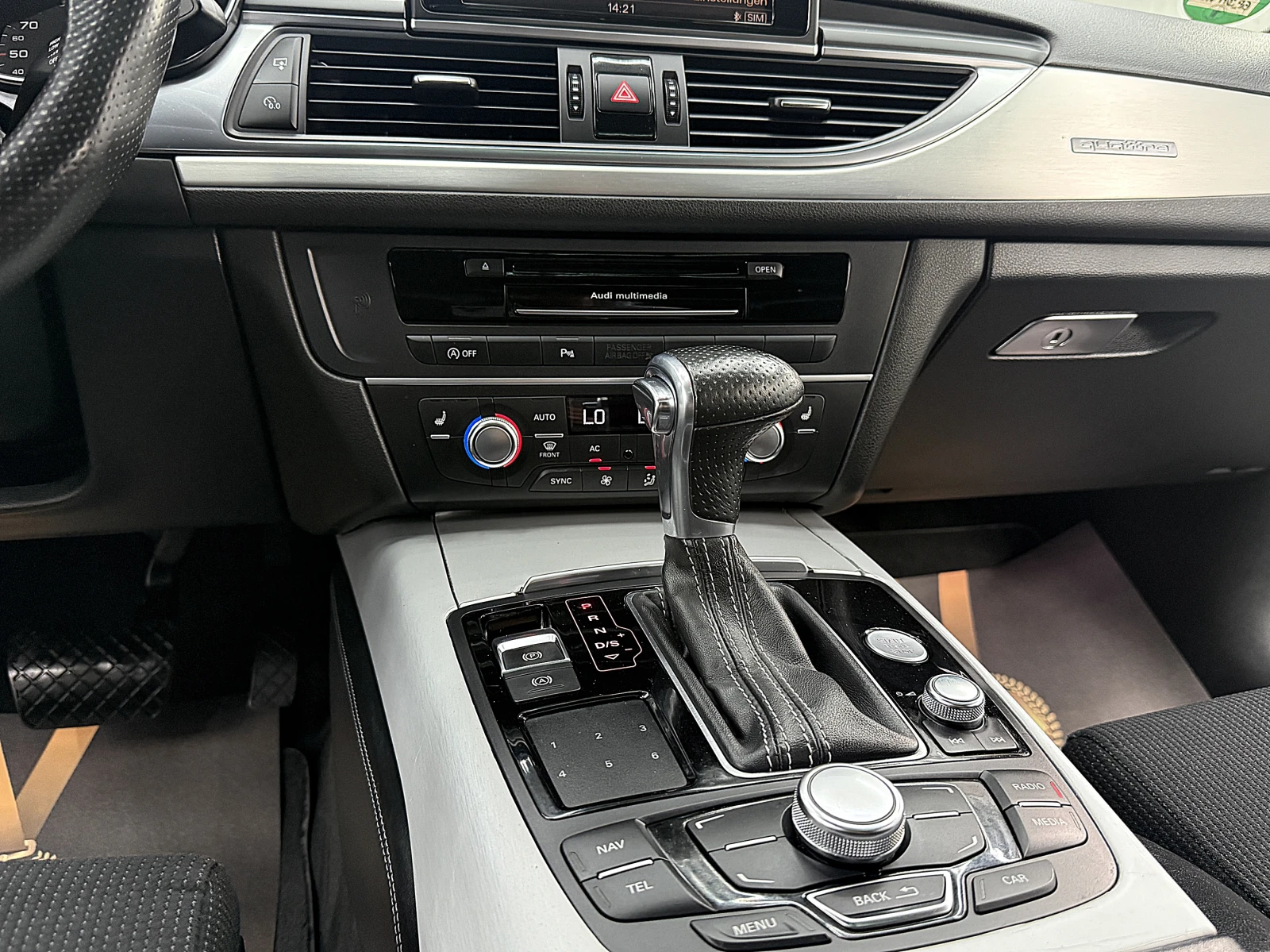 Audi A6 S-LINE/F1/LED/NAVI/ TOP!!!СОБСТВЕН ЛИЗИНГ, снимка 16 - Автомобили и джипове - 55036048
