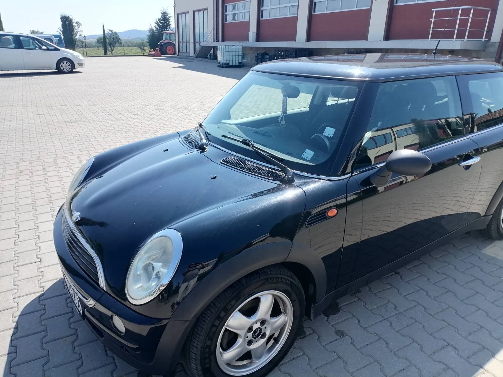 Mini One, снимка 2 - Автомобили и джипове - 55127570