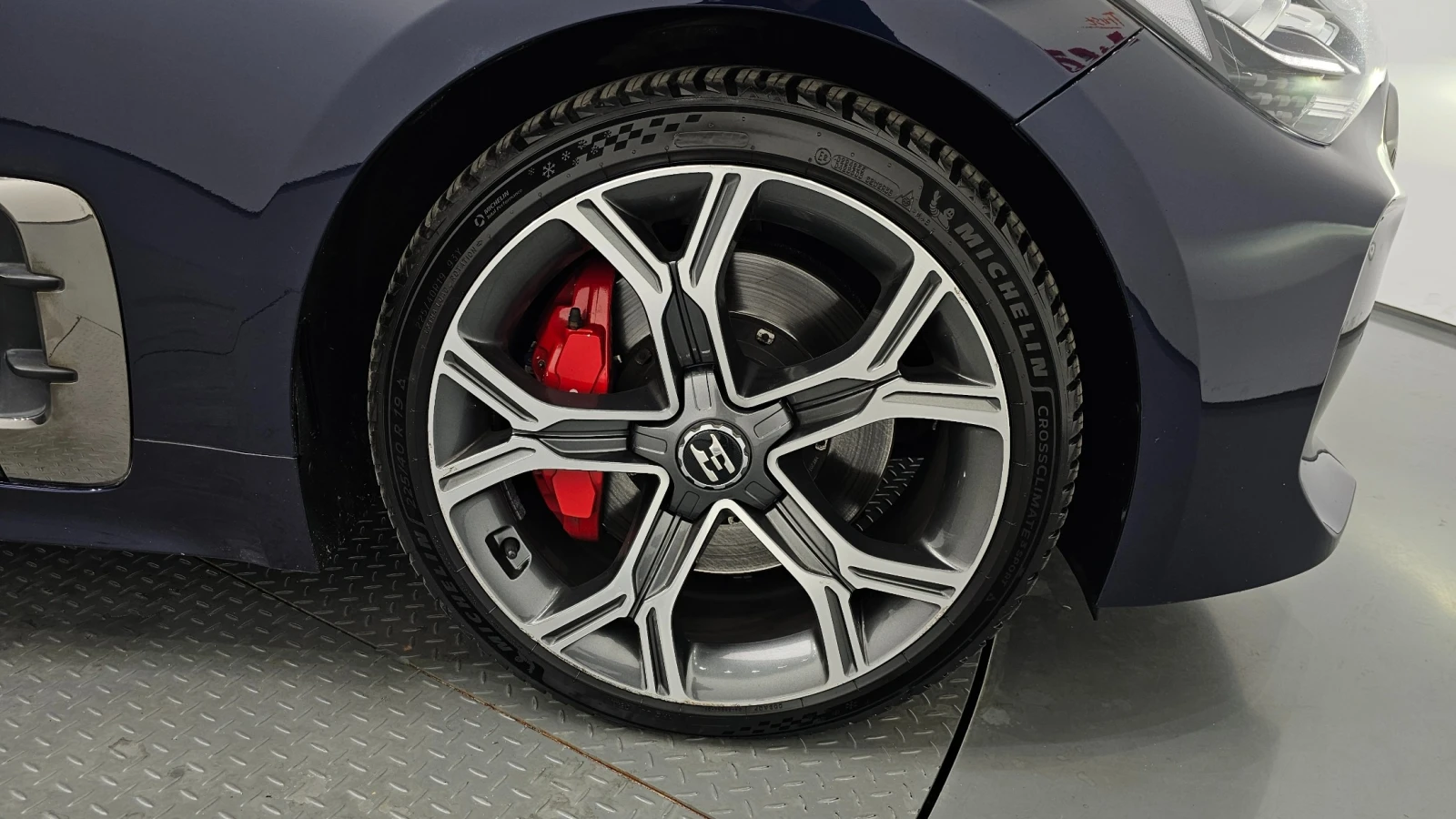 Kia Stinger TURBO AWD GT, снимка 5 - Автомобили и джипове - 55406094