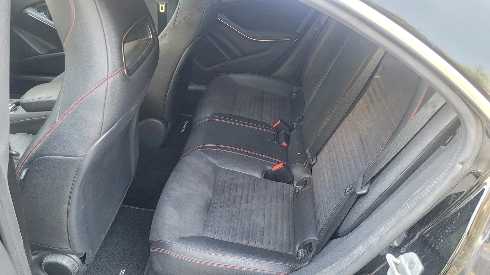 Mercedes-Benz CLA 220 AMG, снимка 7 - Автомобили и джипове - 56021762