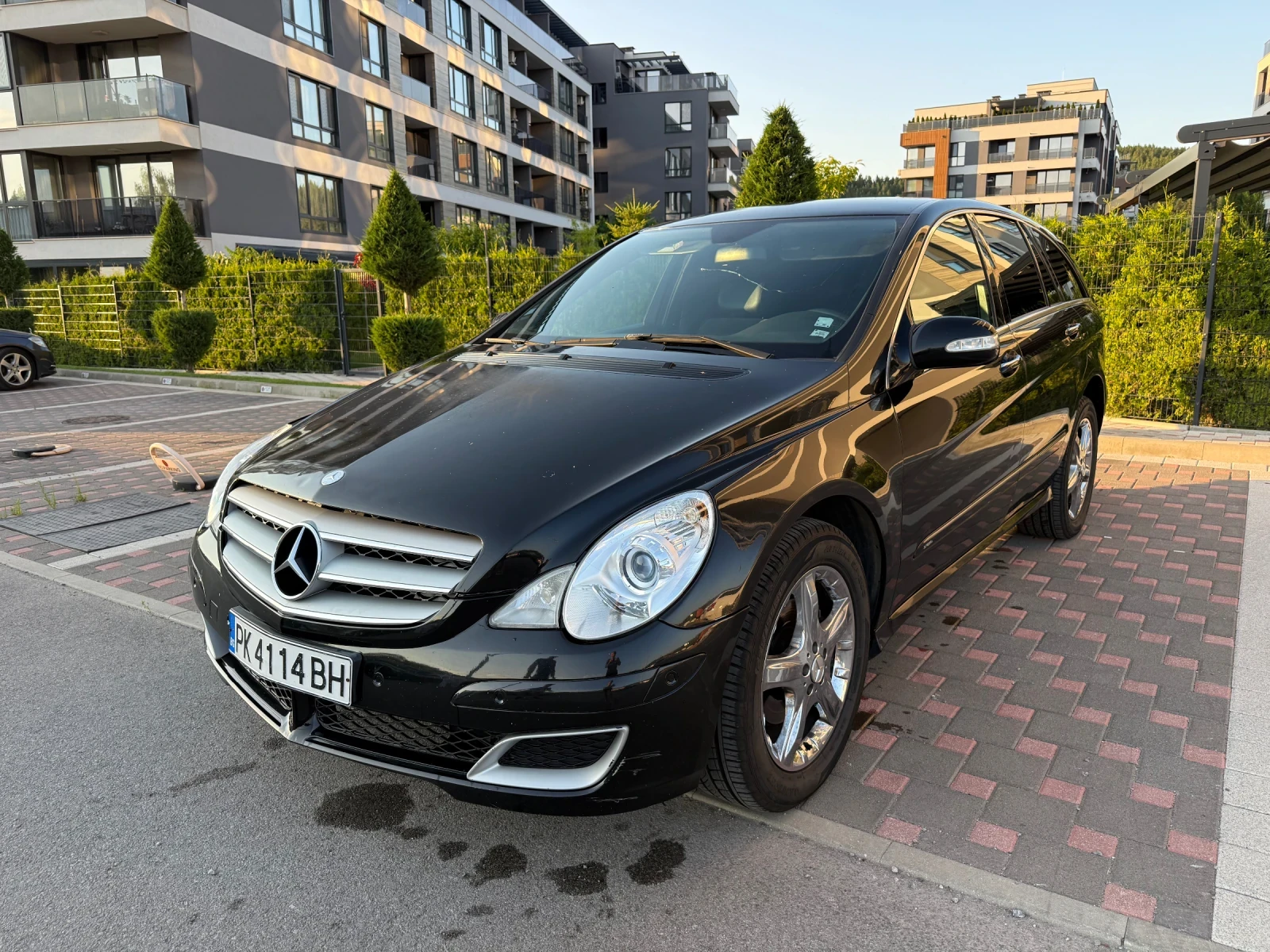 Mercedes-Benz R 320, снимка 11 - Автомобили и джипове - 56202046
