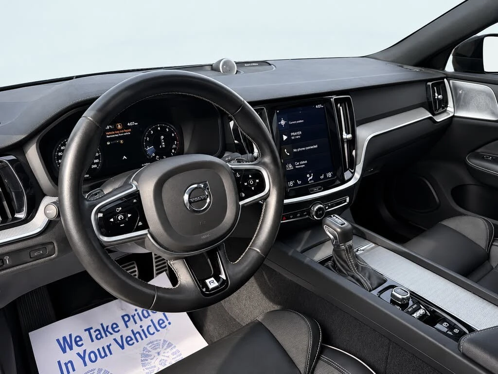 Volvo S60 R - Design * Bowers&Wilkins* АвтоКредит(ЦЕНА ДО БГ, снимка 7 - Автомобили и джипове - 56202252