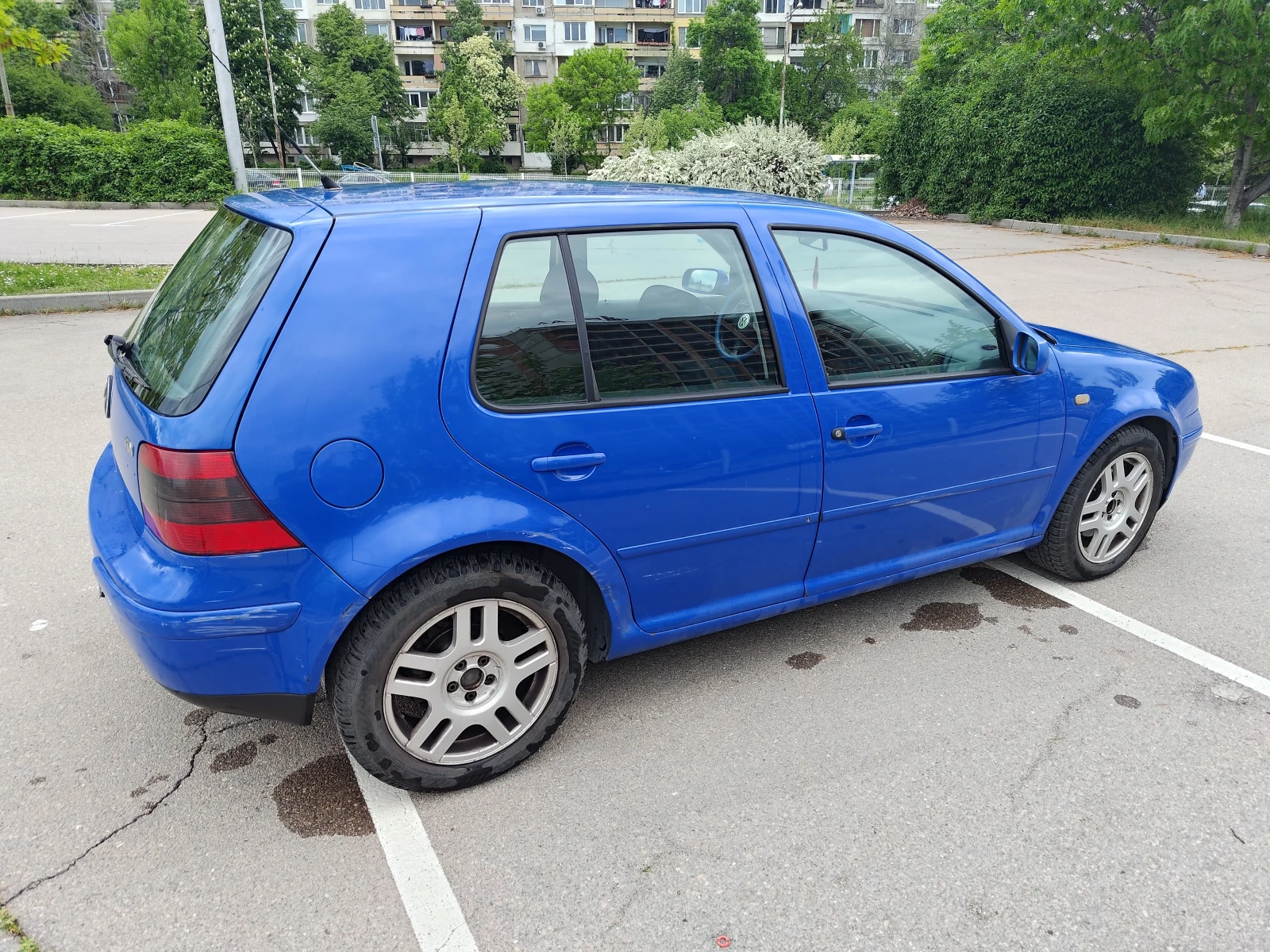VW Golf