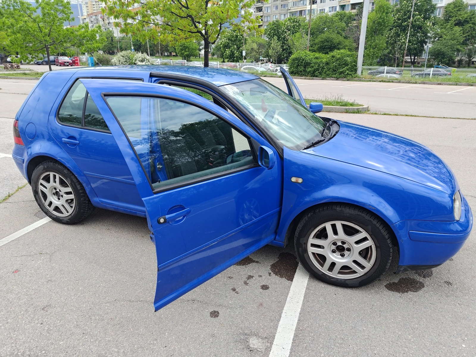 VW Golf, снимка 3 - Автомобили и джипове - 56340849