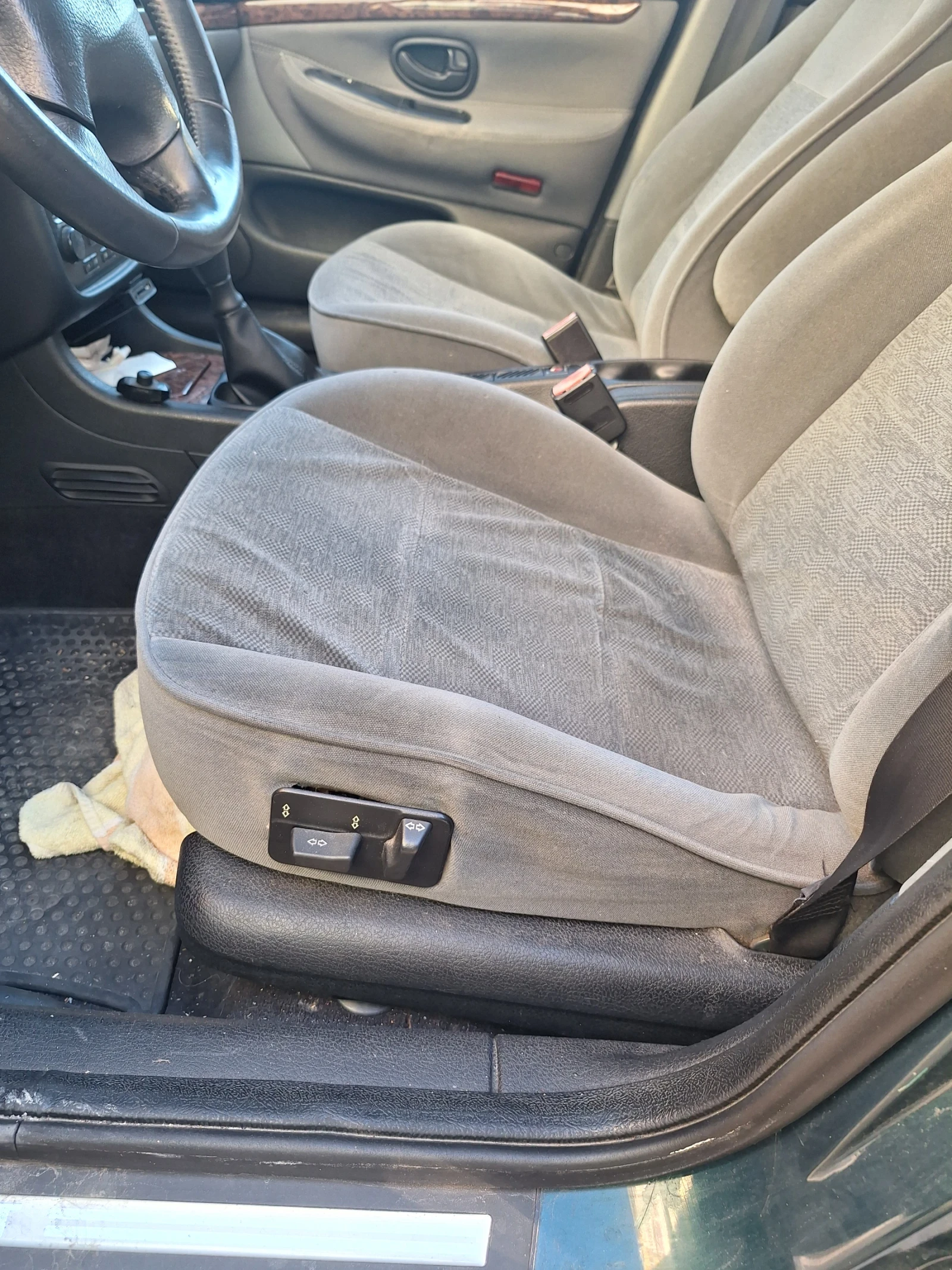 Peugeot 406 седан, снимка 11 - Автомобили и джипове - 56362361