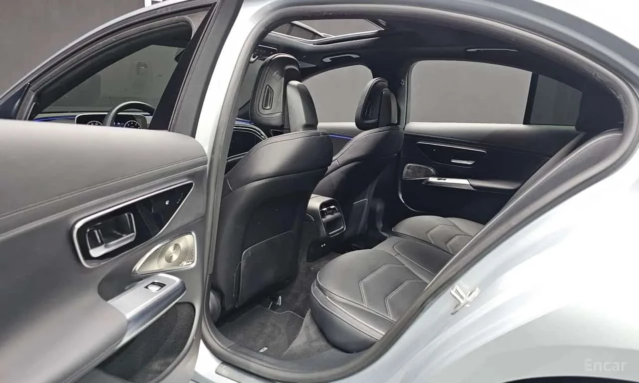 Mercedes-Benz E 300 * 4MATIC AMG Line * ��������� ���� �� �������� *  | Mobile.bg � ����������� 12