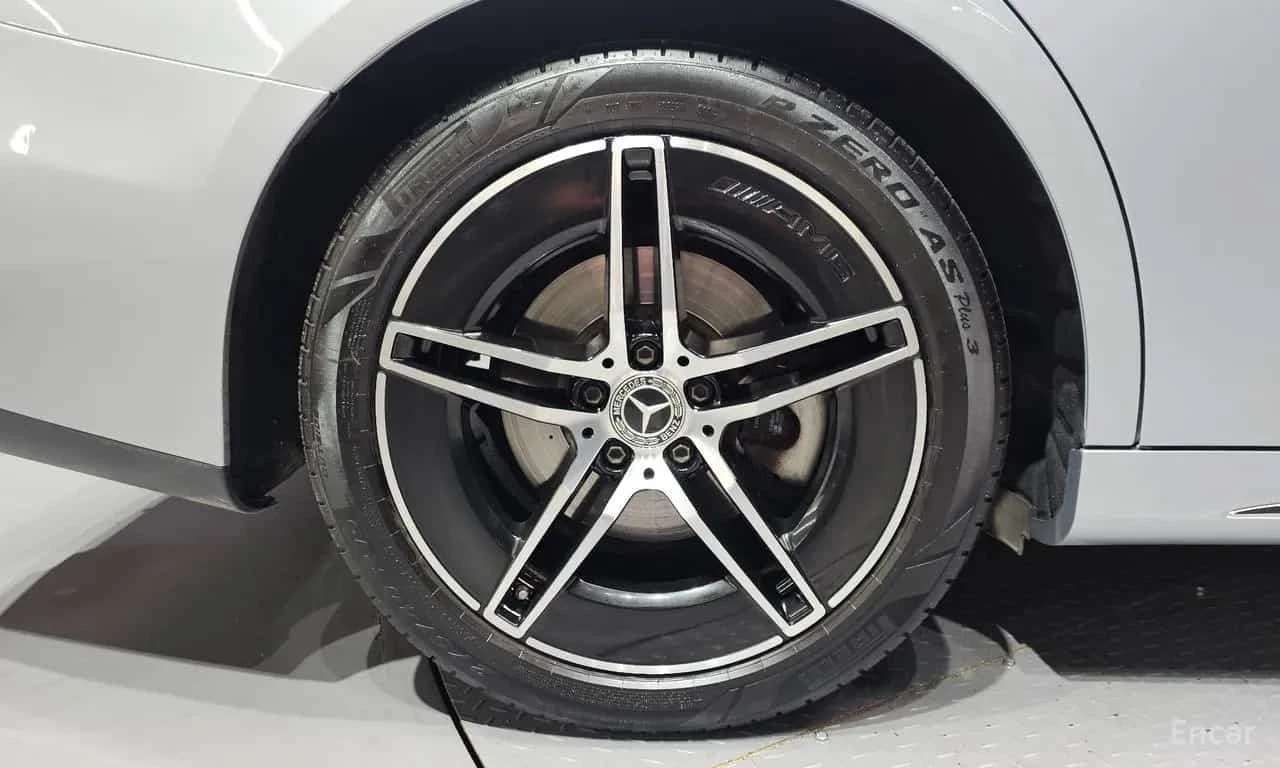 Mercedes-Benz E 300 * 4MATIC AMG Line * ��������� ���� �� �������� *  | Mobile.bg � ����������� 5