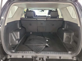 Toyota 4runner  4WD| ПОДГРЕВИ| ПАНОРАМА| 2 КЛЮЧА| CARFAX , снимка 13