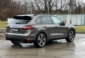 Porsche Cayenne TURBO/ LIFT/ BURMESTER/ PANO/ CAMERA/ 3xTV/ CARBON - 49800 лв. - 33573422 | Car24.bg