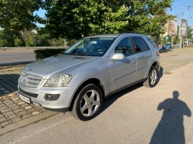     Mercedes-Benz ML 320