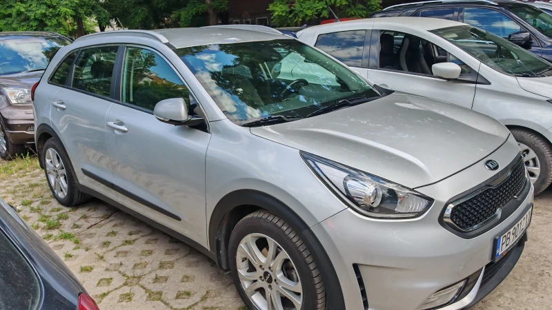 Kia Niro 1.6 GDI FHEV, снимка 2 - Автомобили и джипове - 53285172