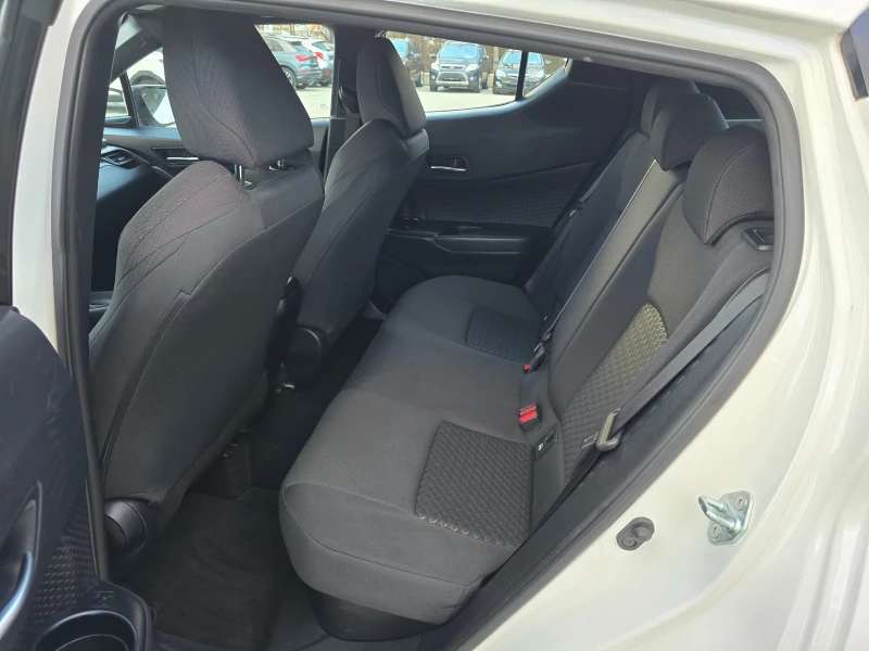 Toyota C-HR 1.8 Hy., 76000км., Камера, LIne Assist, 2022г., снимка 12 - Автомобили и джипове - 53559480