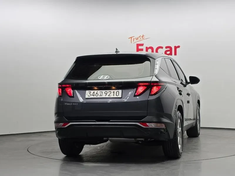 Hyundai Tucson DIESEL 2.0 2WD MODERN, снимка 4 - Автомобили и джипове - 54738055