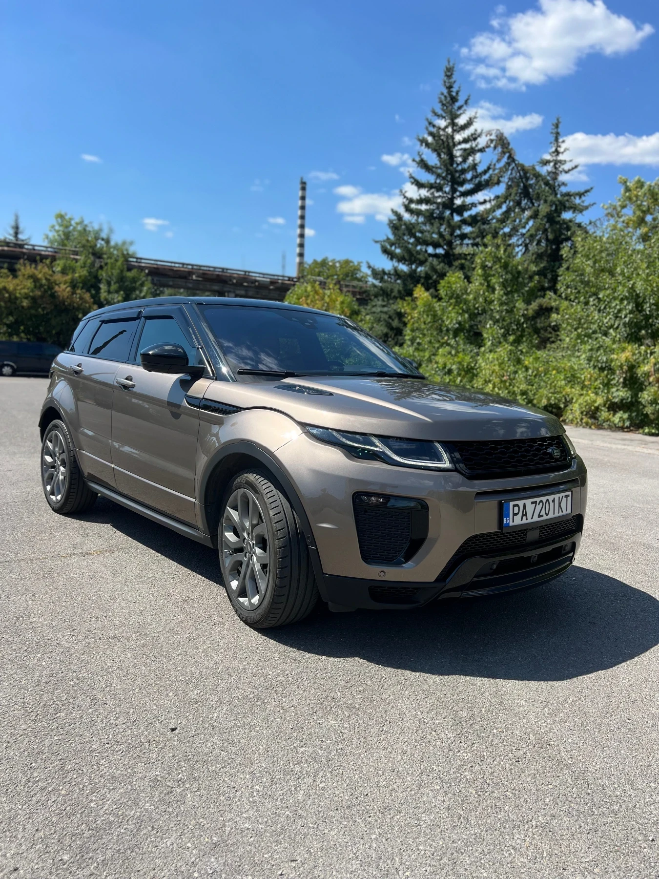 Land Rover Range Rover Evoque 2.0D 180к.с.4X4 FULL SWISS PANO DINAMIC TOP - изображение 5