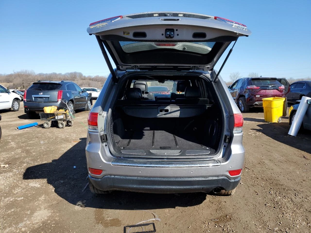 Jeep Grand cherokee LIMITED KEYLESS* 8ZF* 4X4* ПОДГРЕВ* LED* ПАНОРАМА - изображение 5