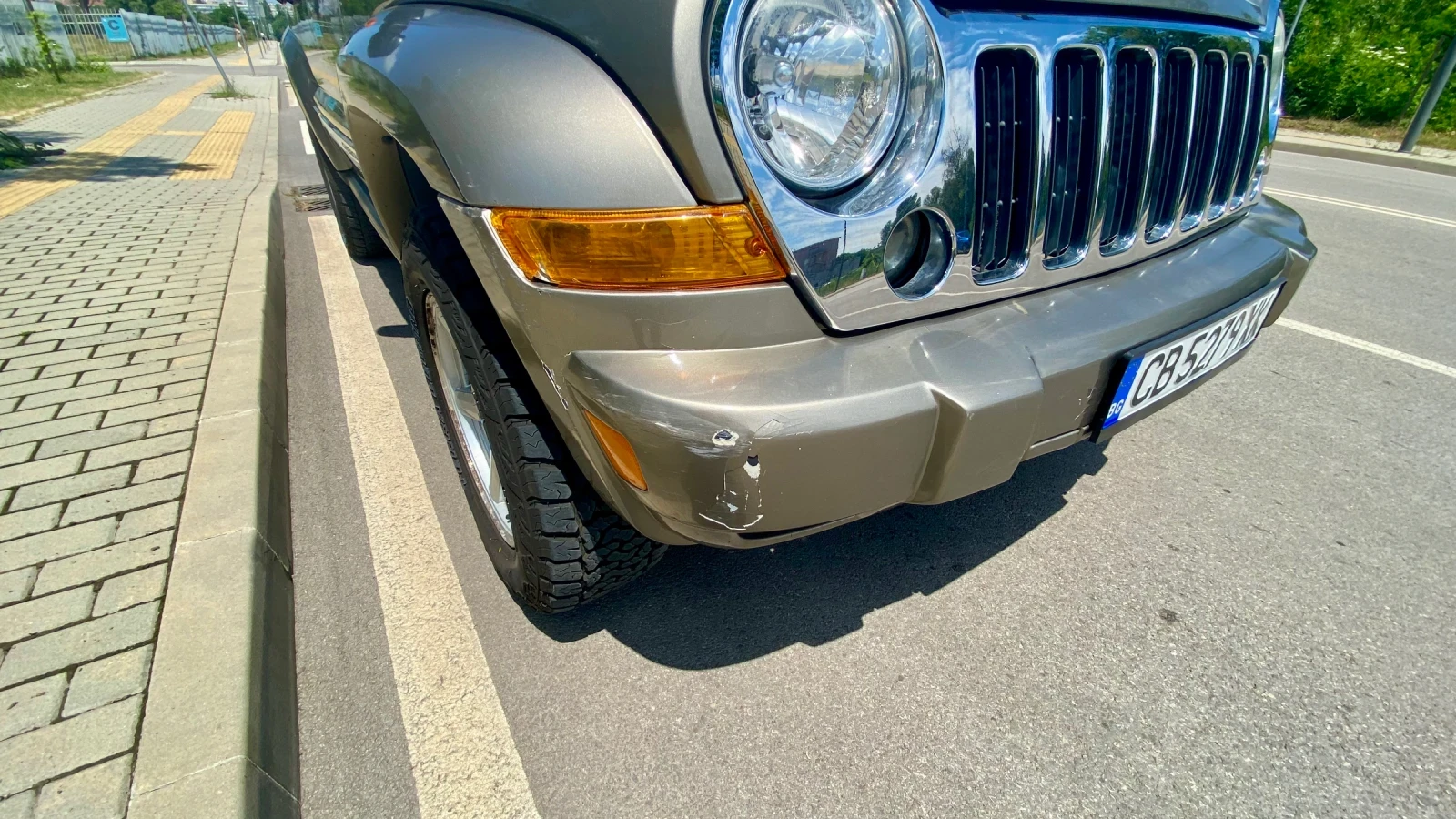 Jeep Cherokee 3.7 газ , снимка 7 - Автомобили и джипове - 55030306