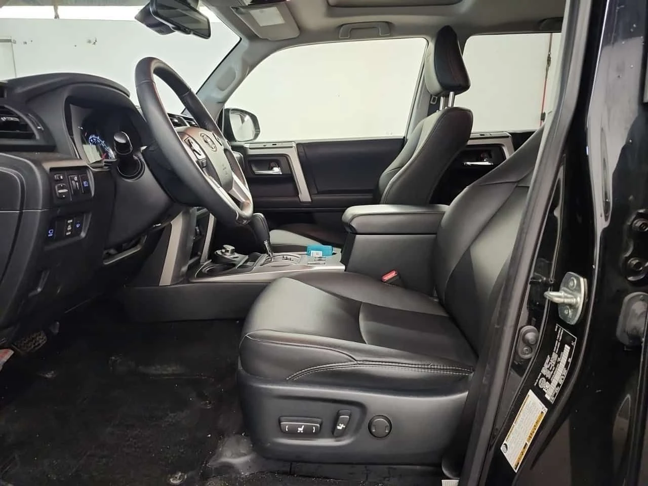 Toyota 4runner  4WD| ПОДГРЕВИ| ПАНОРАМА| 2 КЛЮЧА| CARFAX , снимка 5 - Автомобили и джипове - 55543163