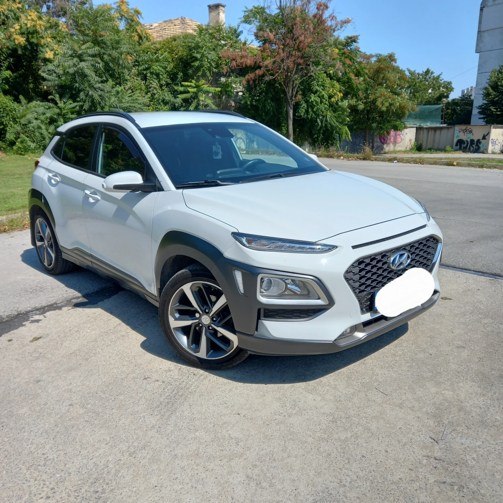 Hyundai Kona SUV, снимка 2 - Автомобили и джипове - 56414328