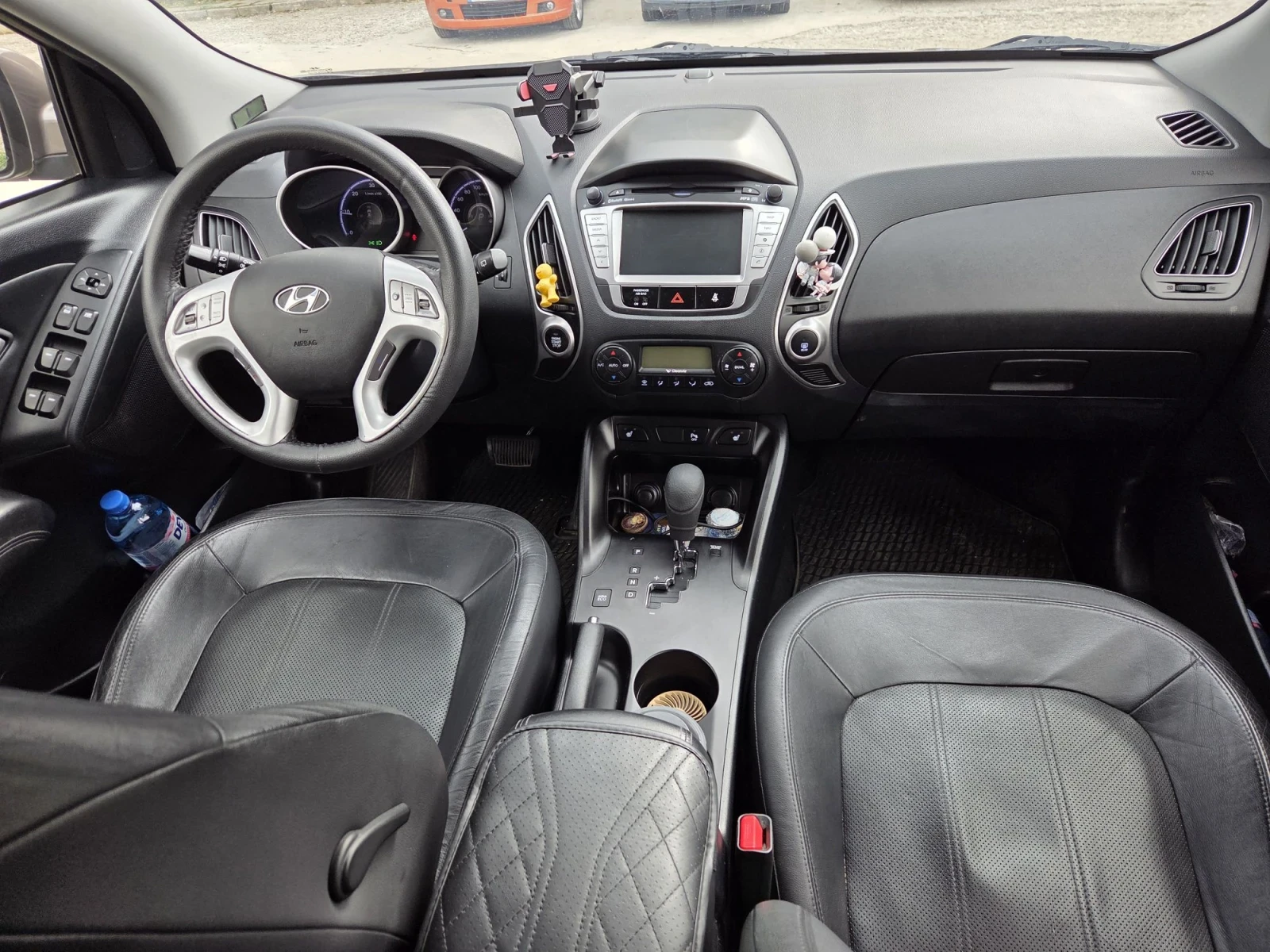 Hyundai IX35 2.0, снимка 5 - Автомобили и джипове - 56535416