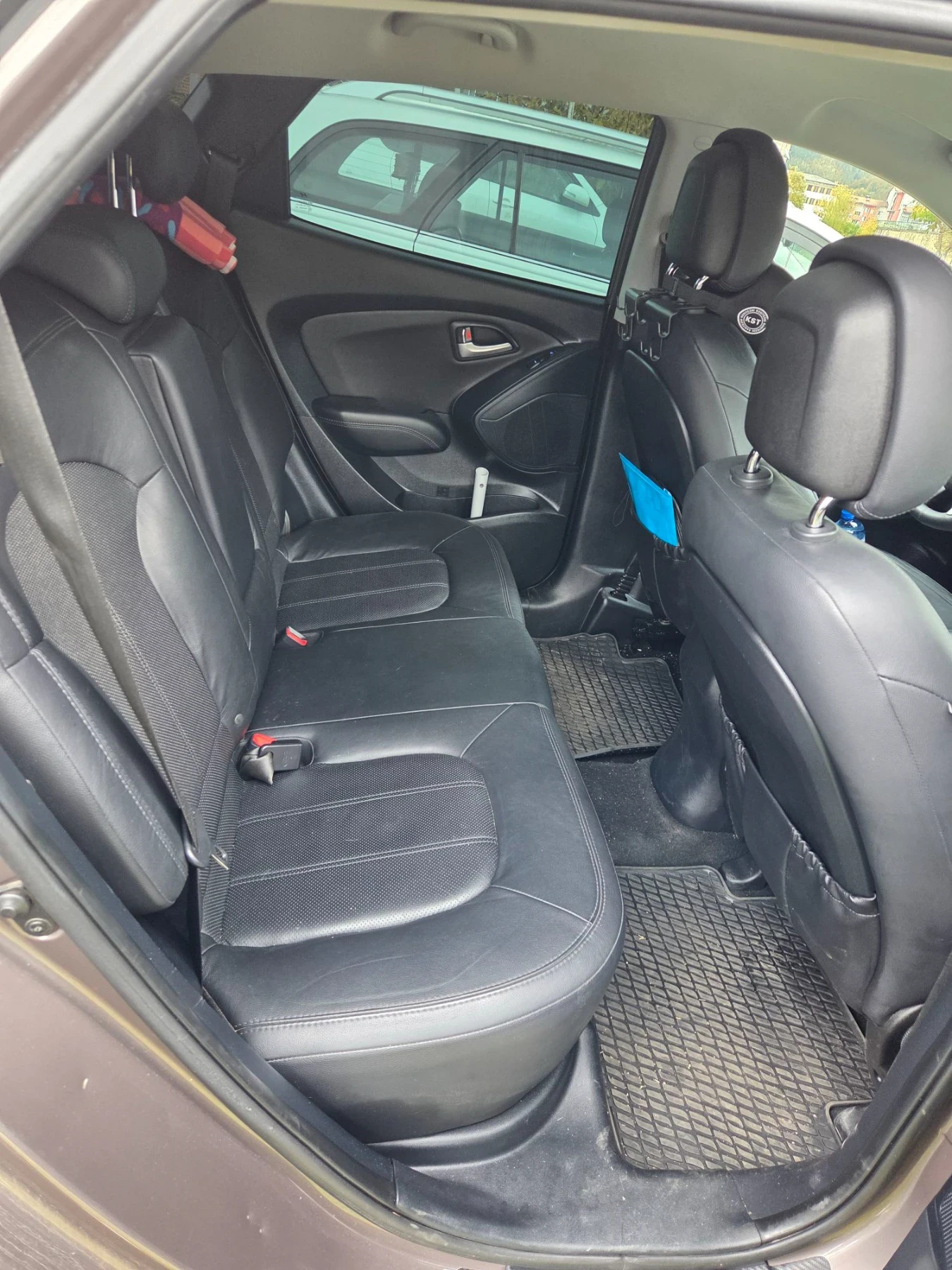 Hyundai IX35 2.0, снимка 6 - Автомобили и джипове - 56535416