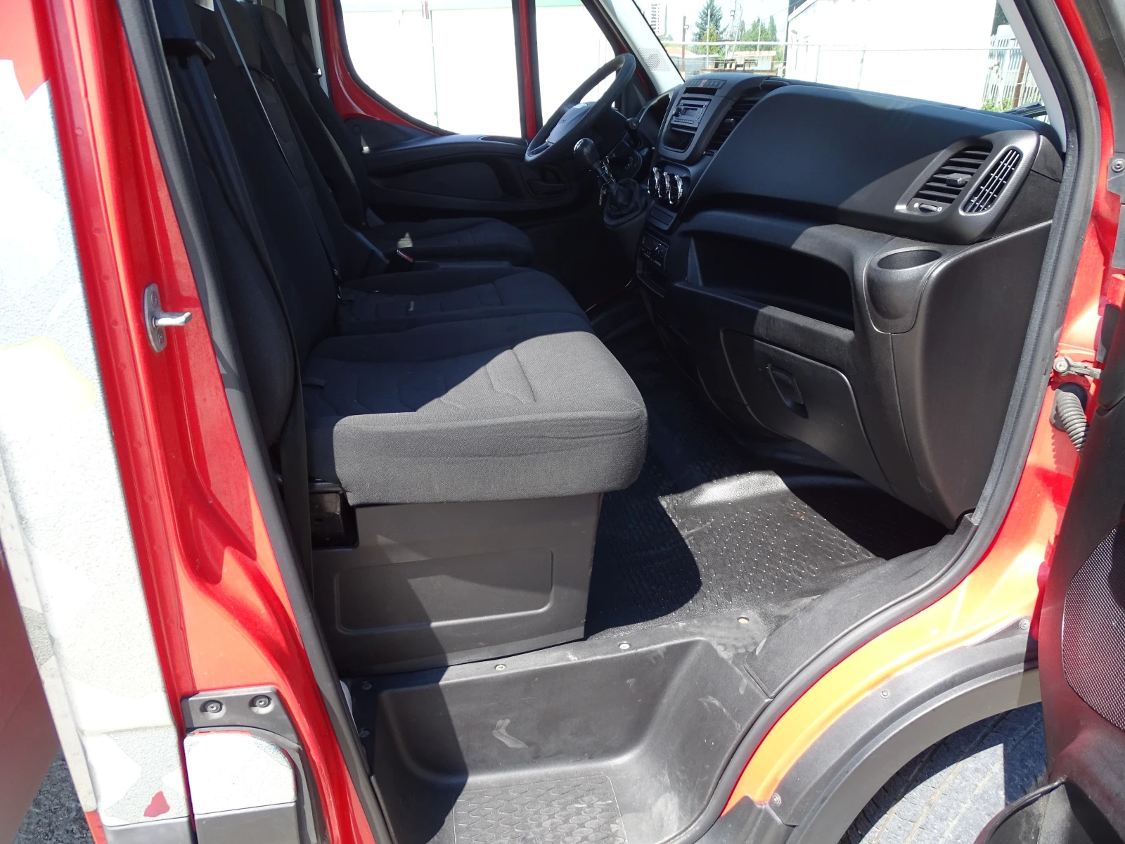 Iveco 35c17 3.0HPI  КАТ. * Б* Д-4.50метра*  - изображение 8