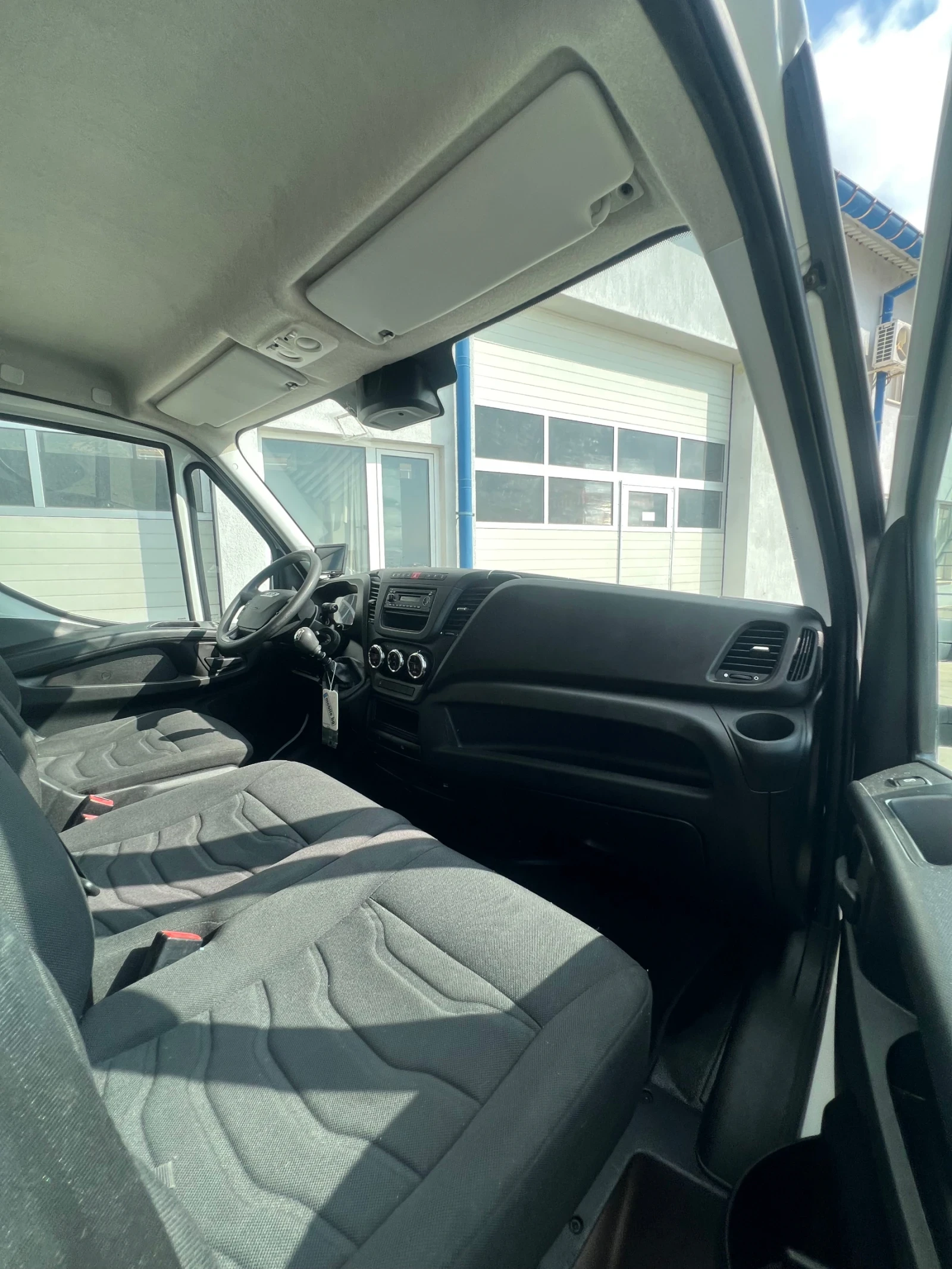Iveco Daily    / 221 000! /  | Mobile.bg   13