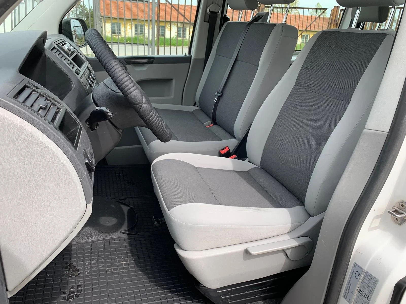 VW Transporter 2.0 TDI 9 Местен Климатик EURO 5, снимка 13 - Бусове и автобуси - 54478887