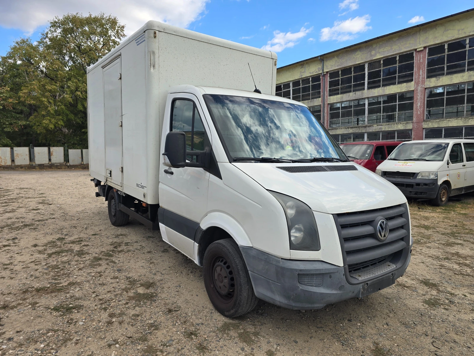 VW Crafter 2.5 TDI BJL, снимка 3 - Бусове и автобуси - 56317004