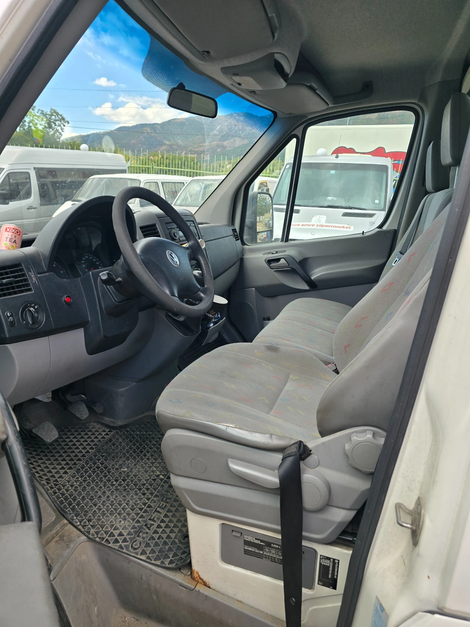 VW Crafter 2.5 TDI BJL, снимка 7 - Бусове и автобуси - 56317004