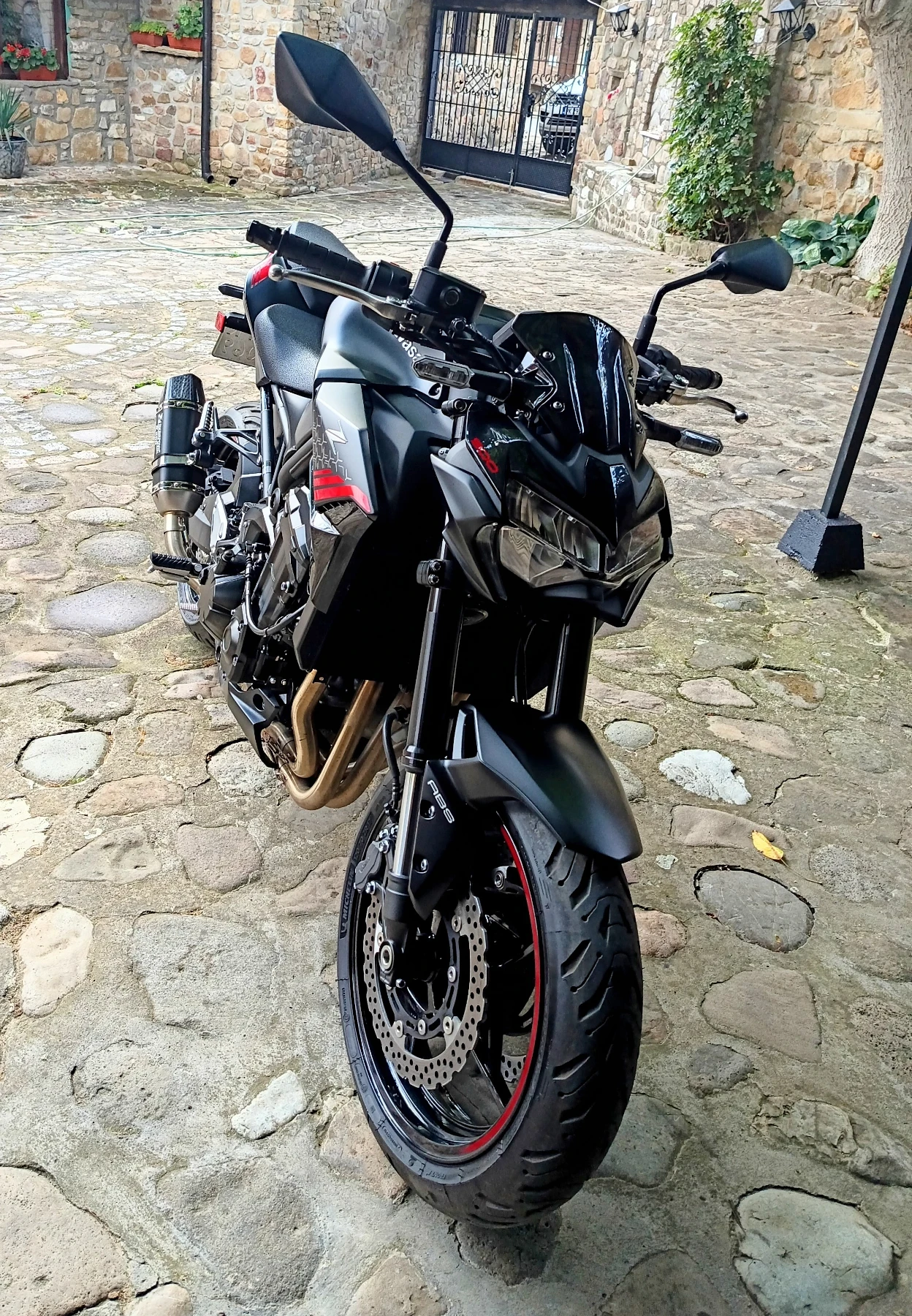 Kawasaki Z 900, снимка 2 - Мотоциклети и мототехника - 55809551