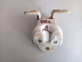 Панта врата предна лява долна Хюндай Теракан 