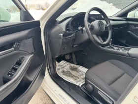 Mazda 3 Чисто нова* 1400км, снимка 9