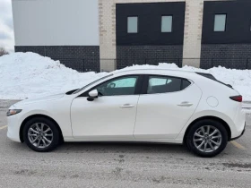 Mazda 3 Чисто нова* 1400км, снимка 6