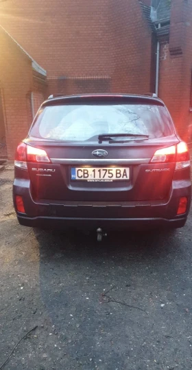 Subaru Outback 2.5 Бензин газ , снимка 5