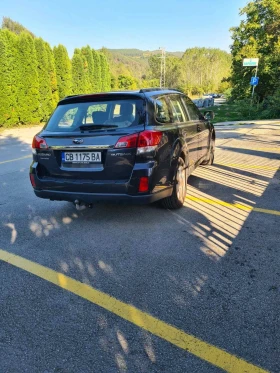 Subaru Outback 2.5 Бензин газ , снимка 2