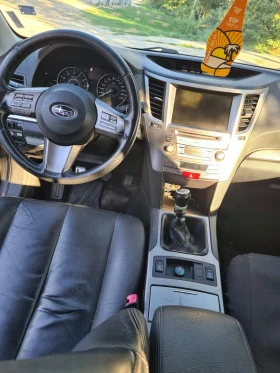 Subaru Outback 2.5 Бензин газ , снимка 3