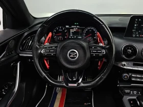 Kia Stinger 3.3 Turbo Awd Gt, снимка 11