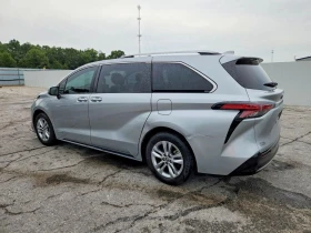 Toyota Sienna, снимка 2