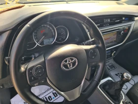 Toyota Auris 1.6 NAVI, снимка 10