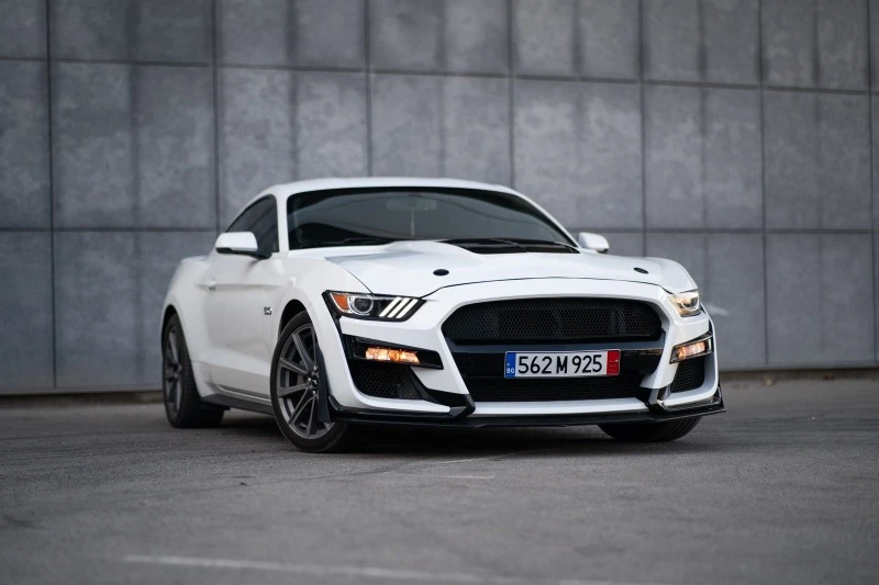 Ford Mustang 5.0 GT, снимка 1 - Автомобили и джипове - 44246287