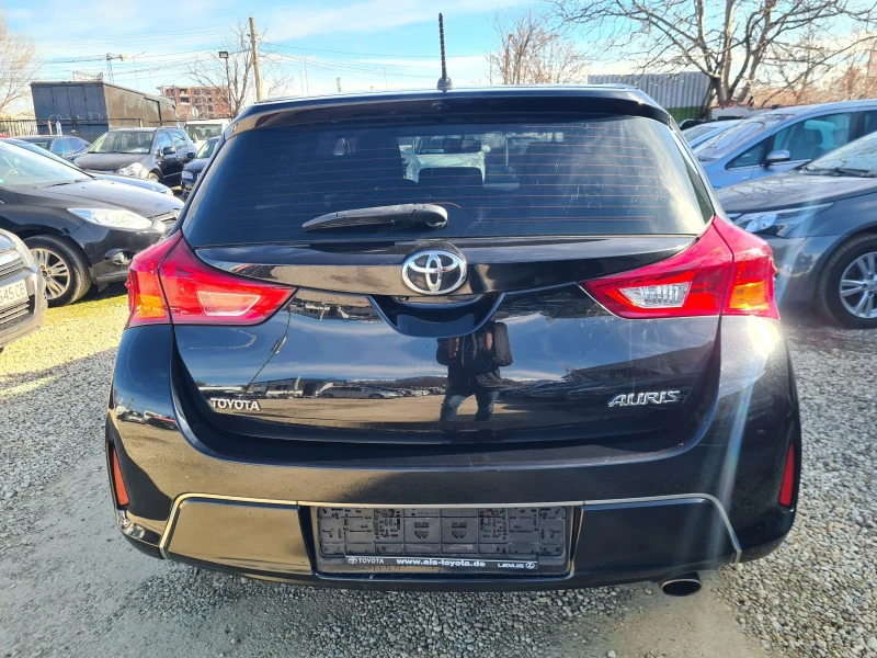 Toyota Auris 1.6 NAVI, снимка 5 - Автомобили и джипове - 49415964