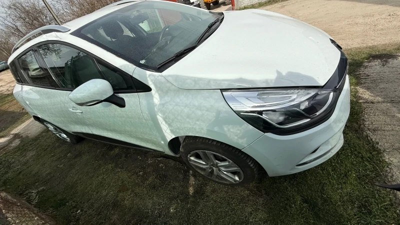 Renault Clio 0.9TCe 90к.с. H4BG412 2019г., снимка 3 - Автомобили и джипове - 49470342