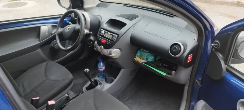 Toyota Aygo, снимка 7 - Автомобили и джипове - 51245091