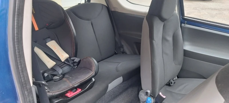 Toyota Aygo, снимка 6 - Автомобили и джипове - 51245091