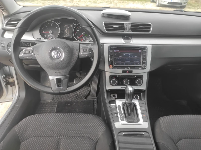 VW Passat 2.0TDI  DSJ, снимка 9 - Автомобили и джипове - 52484609